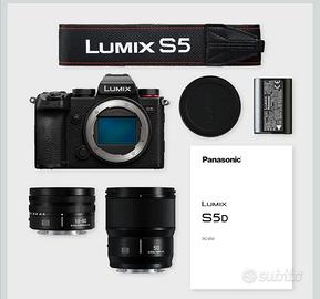 Lumix  s5d com 2 obiettivi (come nuova) + garanzia