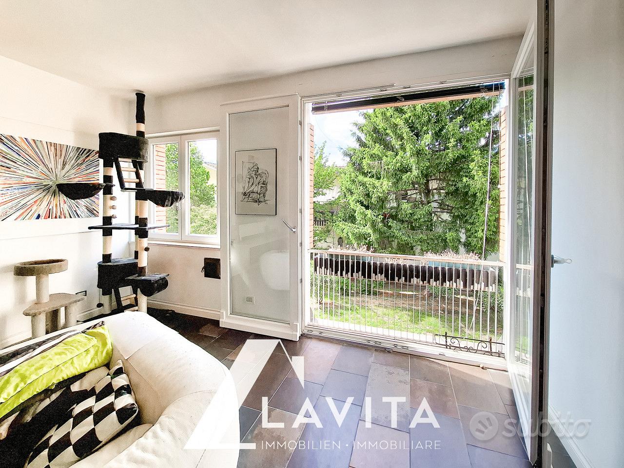 Trilocale con balcone a Bolzano