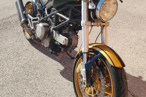 Ducati Monster 620 Dark I.E.