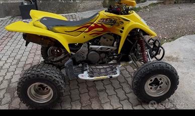 Quad suzuki ltz 400