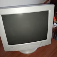 monitor PC con tubo catodico 