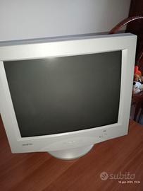 monitor PC con tubo catodico 