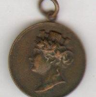 medaglia : Diede Oro alla Patria - 1917