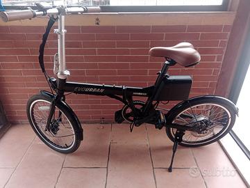 bici elettrica pieghevole 