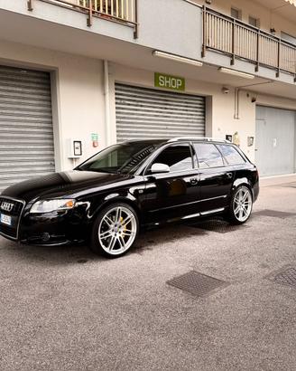 Audi A4/S4