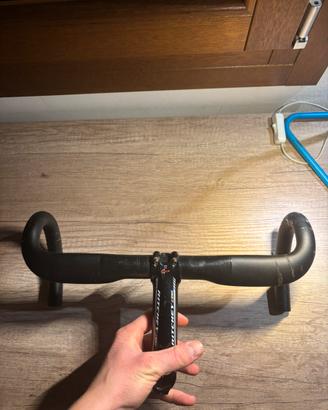 Manubrio Deda zero + attacco Ritchey