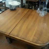 Tavolo noce allungabile