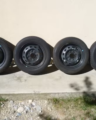 Gomme invernali 165 / 55 R 13