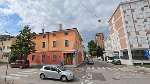 Stanza singola in Via Baiamonti a Gorizia