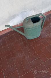 VERSATORE ACQUA PER GIARDINAGGIO