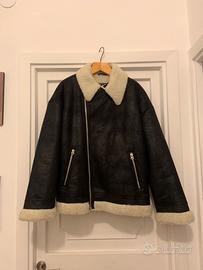 Giacca stile aviatore nera in montone sintetico