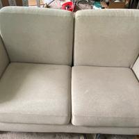 Divano 2 posti grigio chiaro