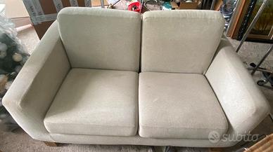 Divano 2 posti grigio chiaro