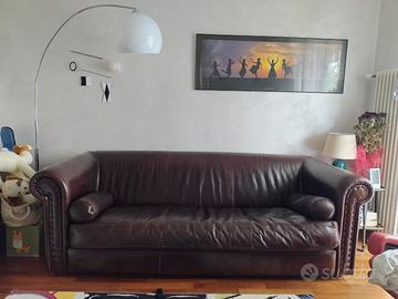 Divano Chesterfield Cuoio 240x110x80