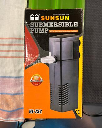 Pompa sommersa per acquario