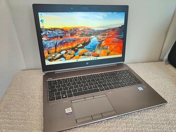 PC portatile HP Win 11 Pro  i7 40GB RAM  1,40 TB  
