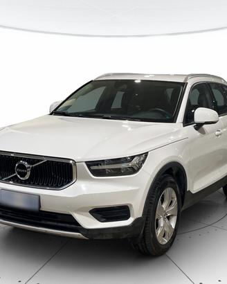 VOLVO XC40 1.5 T2 Momentum auto