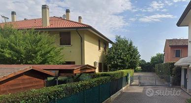 Immobile in asta di 72 m² con 3 locali e box auto 