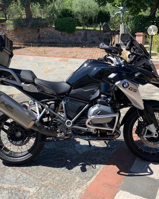 BMW GS TRIPLE BLACK
