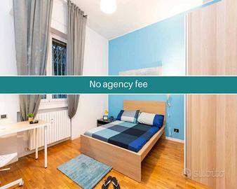 Stanza in appartamento di 103 m² a Milano