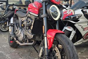Ducati Monster 937 plus tua a 102€ al mese poi dec