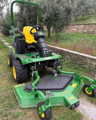 John Deere F1550 – Tosaerba frontale