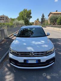Volkswagen Tiguan R LINE come nuova!