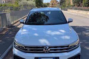 Volkswagen Tiguan R LINE come nuova!