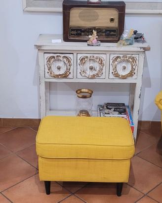 Poltrone e pouf