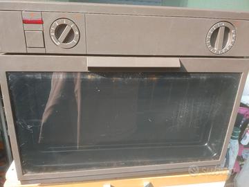 Forno a microonde grande