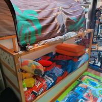 Letto singolo ribaltabile con copertura tenda