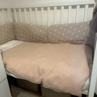 Lettino Cuoricini Oslo + Materasso e accessori