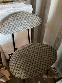 Sedia vintage rivestita monogramma Gucci
