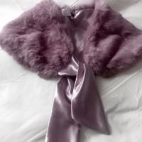 Coprispalle in pelliccia e raso