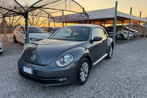 VOLKSWAGEN - Maggiolino - 1.6 TDI DSG Design