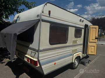 Caravan Roulotte WILK DE LUXE