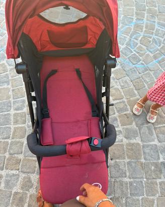 Passeggino leggero wizy