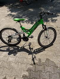 Mountain Bike Ragazzo/a 24" XMR Lion