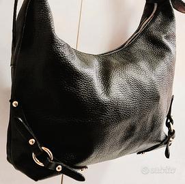 Borsa da donna Vera pelle nera firmata Melluso.