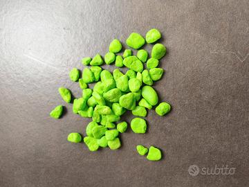 Pietre colorate decorative