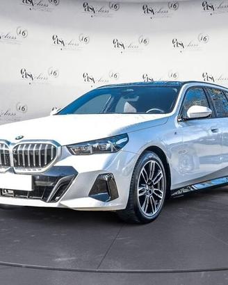 BMW Serie 5 520d xDrive M Sport Gancio Pelle ...