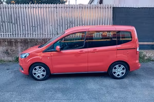 Ford Tourneo Courier 1.0 EcoBoost 100 CV Sport