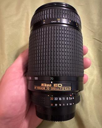 Nikon ED AF Nikkor 70-300 mm f/4-5.6 D