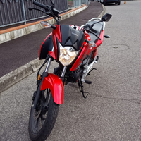 Honda cb125f