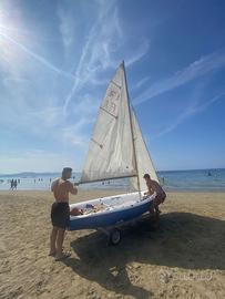 Flying junior deriva