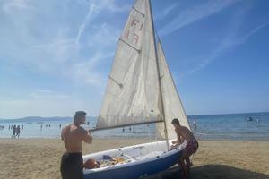 Flying junior deriva