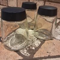 3 vasetti portaspezie di vetro Ikea