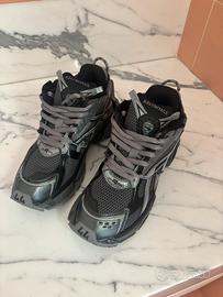 Balenciaga Runners