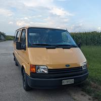 Furgone Ford Transit mk3 Benzina GPL  '90 mini van