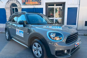 MINI COUNTRYMAN COOPER D APRILE 2017 DOPPIO TETTO 
